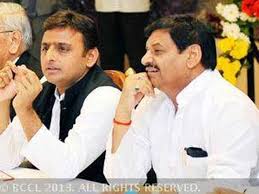अखिलेश यादव