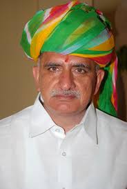 अशोक परनामी