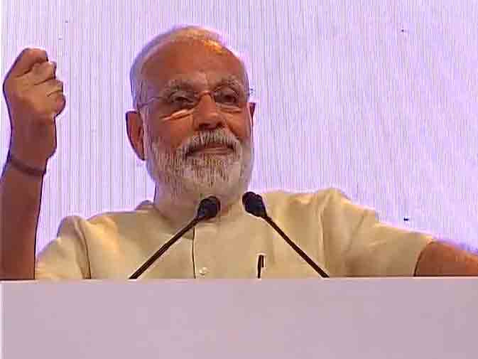 PM मोदी