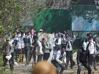 कश्मीर हिंसा