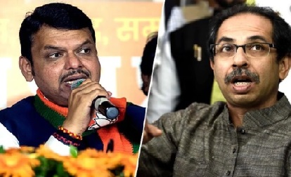 सियासत :