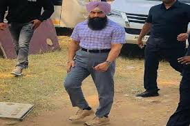फिल्म 'लाल