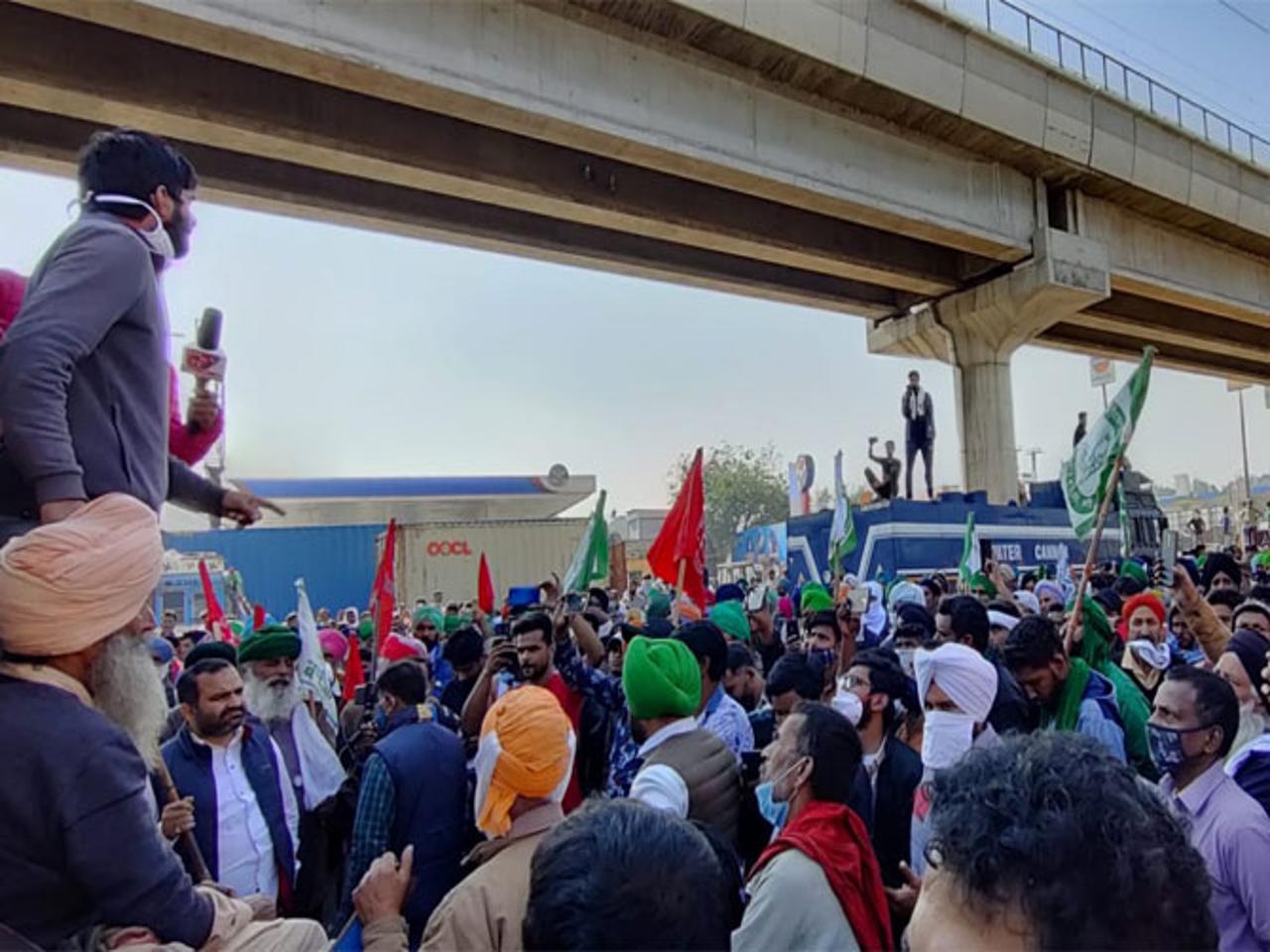 सरकार ने