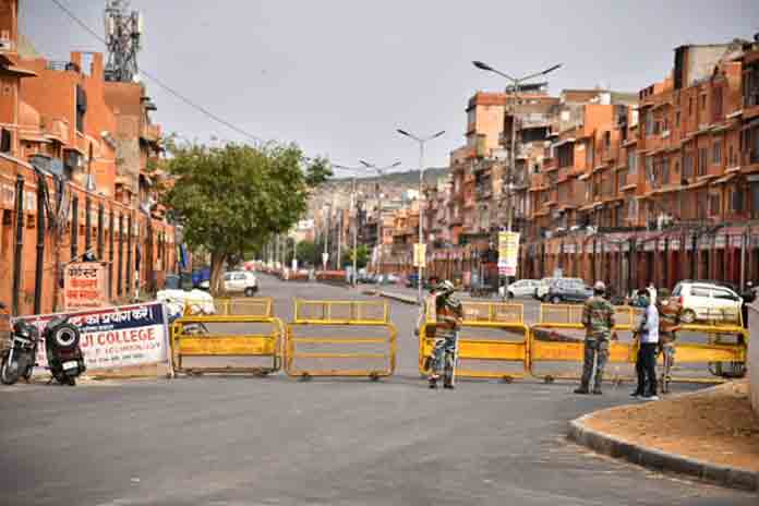 वीकेंड कर्फ्यू