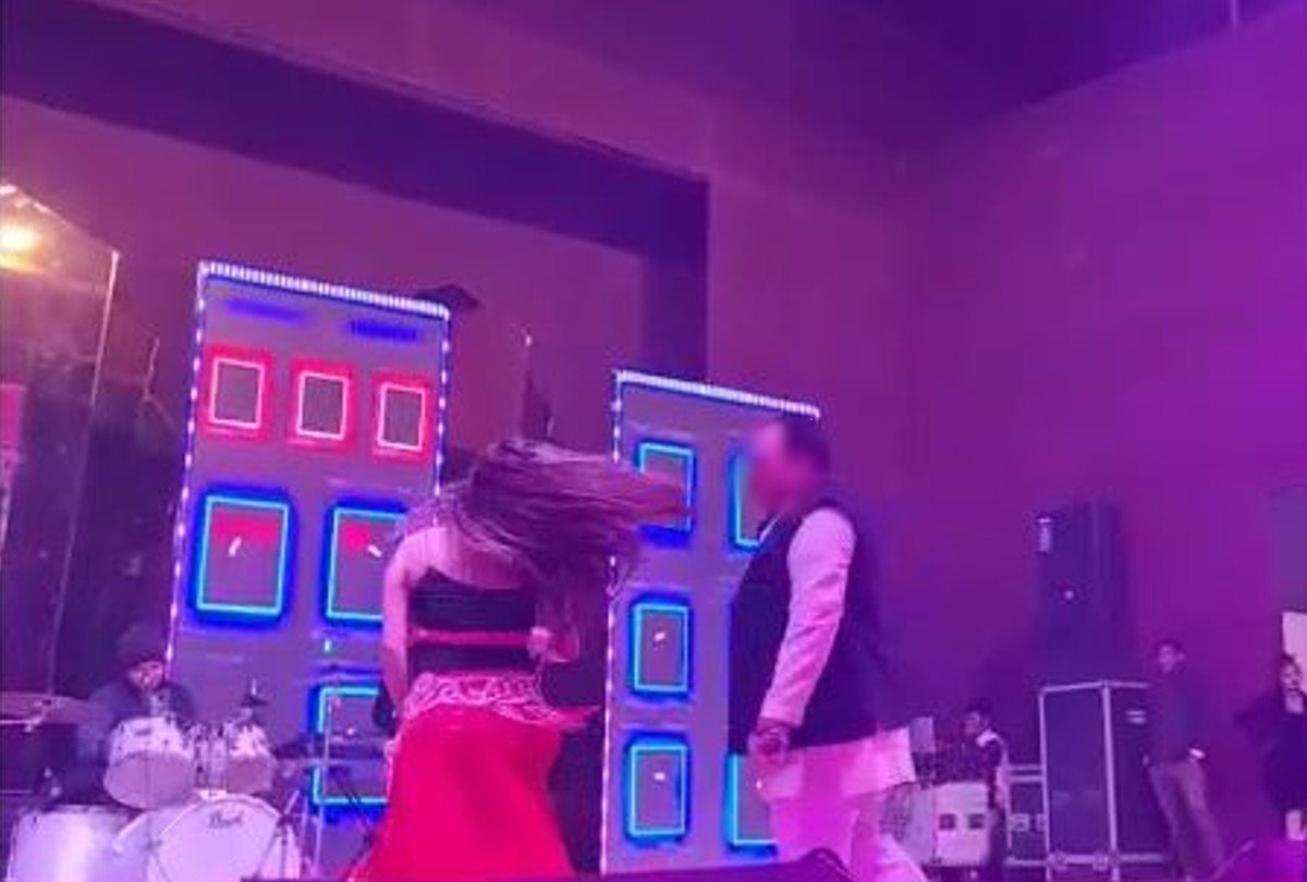 UP:FIROZABAADH शादी