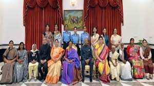 अंतरराष्ट्रीय महिला