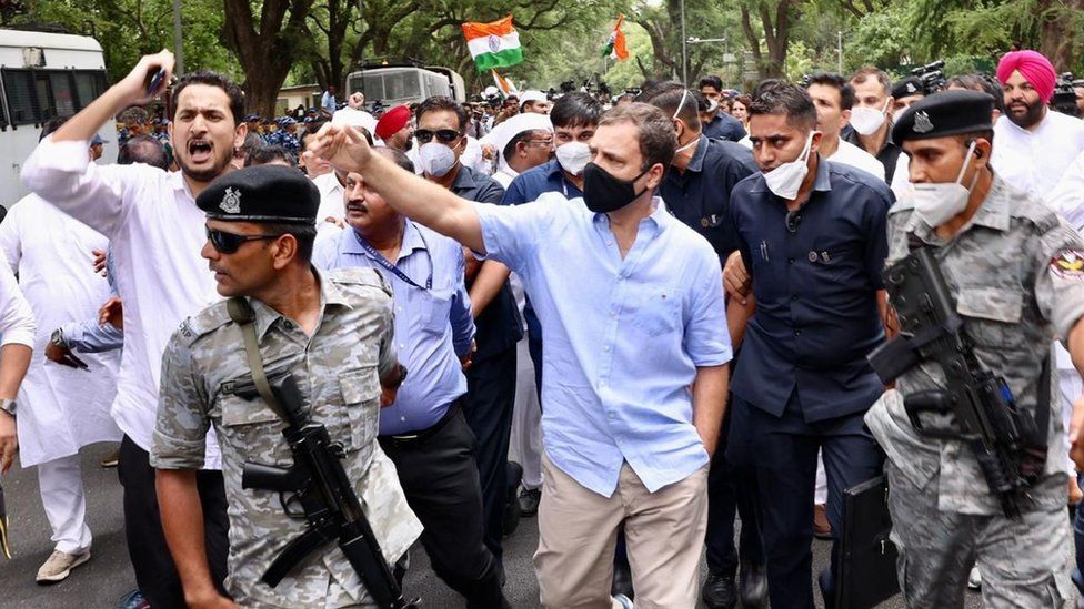 मनी लॉन्ड्रिंग