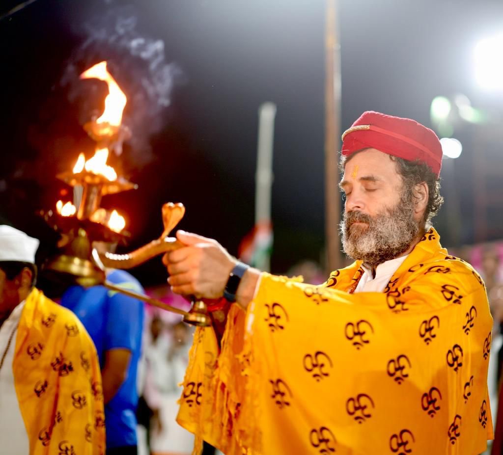 धार्मिक रंग