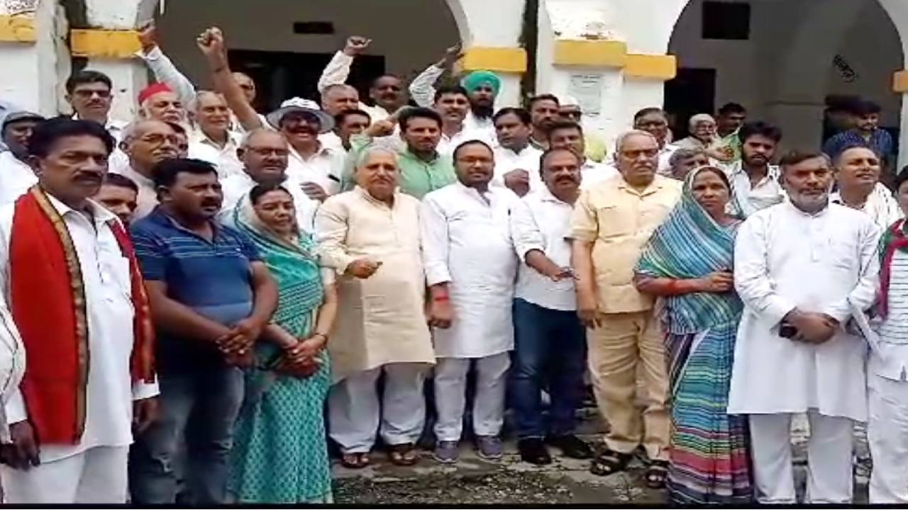 गुलदार से