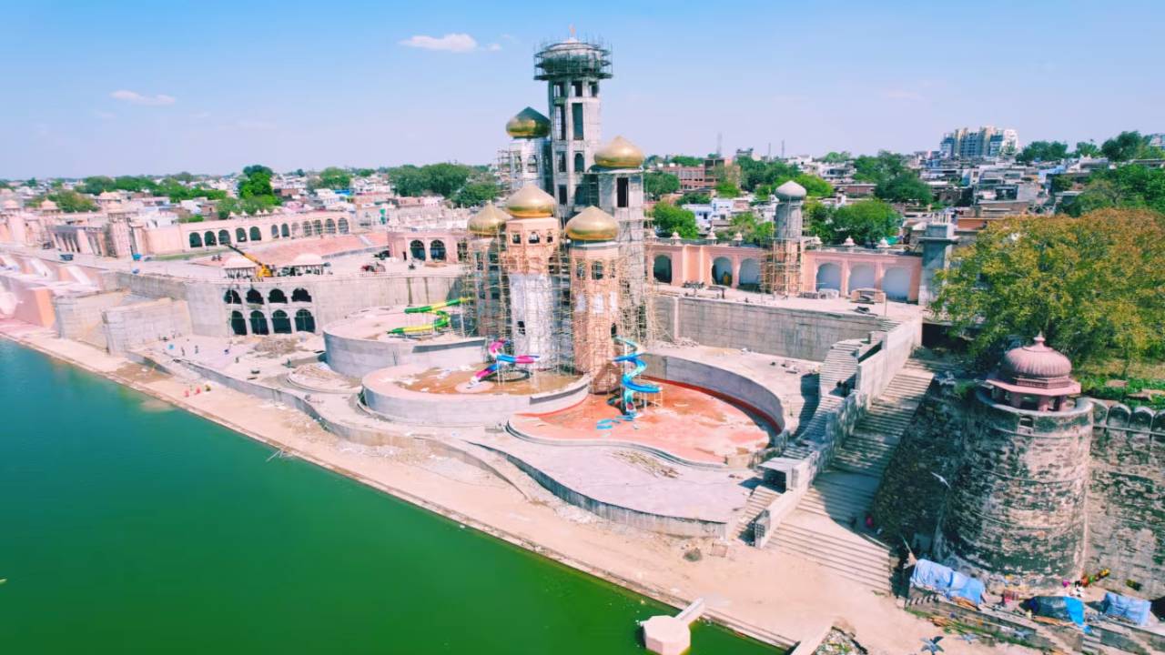 1400 करोड़